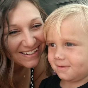 Meet your Posher, Kelley pearson